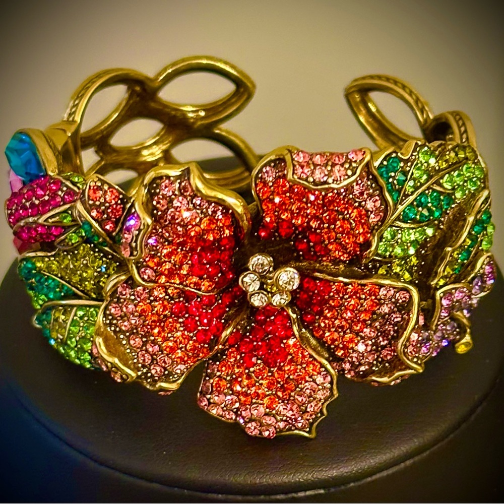 Heidi Daus “Paradise Found” Tropical Crystal Bracelet